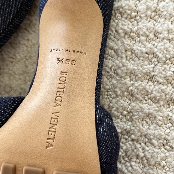 Bottega Veneta denim heel. NEVER WORN. No dust bag no box. Purchased in France. - Picture 6 of 7